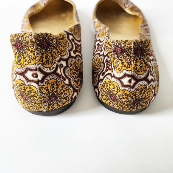J. Crew Fall Fabric Flats - Picture 4 of 5